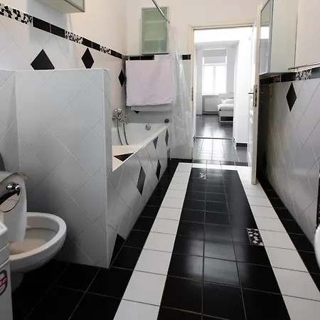 3-Bedroom Apartment In Central Vienne Extérieur photo
